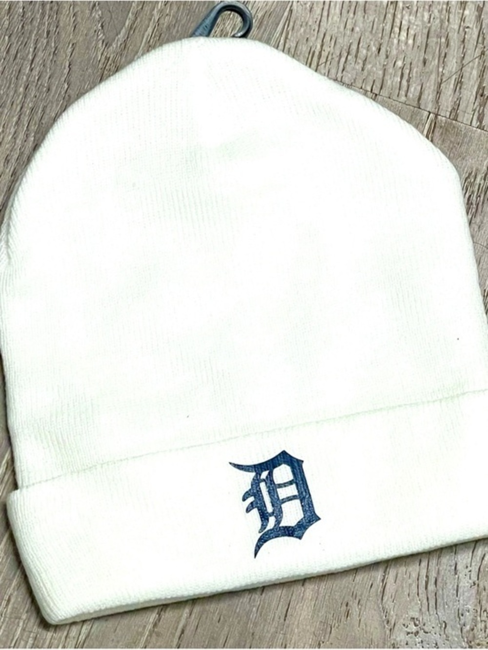 Detroit Tigers crisp white beanie hat with Detroit Tigers Logo